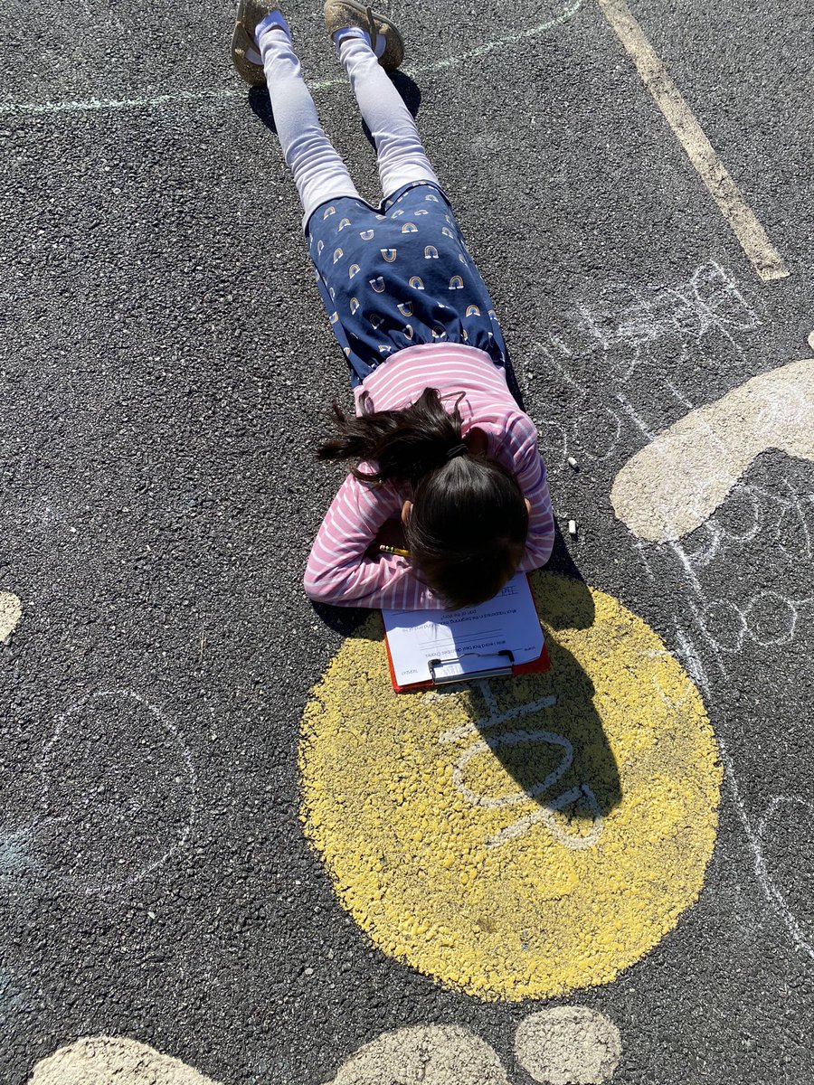 MrsB_MBES's tweet photo. Way too nice out to learn inside today!  @MBESprincipal @Shannan08231768 @MedlockBridgeES https://t.co/Kui1f5Or47