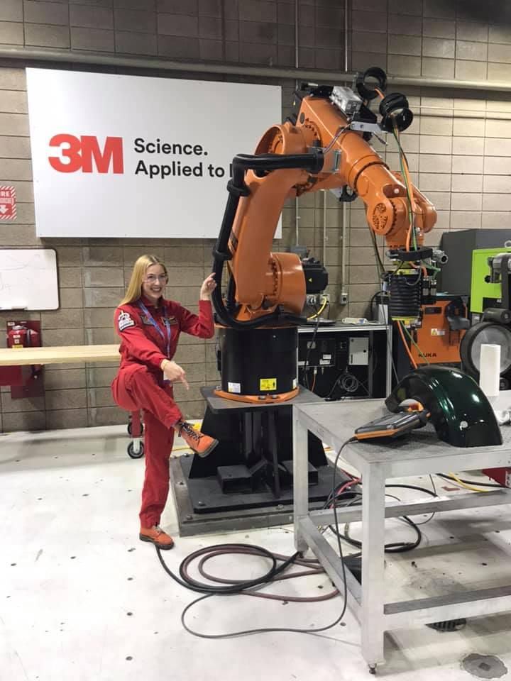 AstronautAbby's tweet photo. Funding @TheMarsGen through donating 100% of my paid influencer work never felt like a choice. Since ‘Astronaut Abby’ is all about inspiring big dreams &amp; my own dreams are powered by the amazing support I have received from each of you, giving back has always felt right. https://t.co/wsE1msBnUu