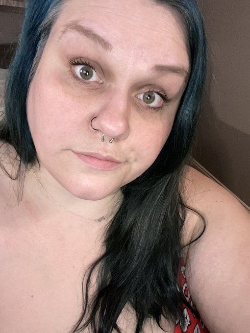 Once again... I DO NOT DM THROUGH ANY OF MY SOCIAL MEDIA. Those who follow me here know that I am a @chaturbate<a href="/tag/plussizemodel"class="tags"><span>#plussizemodel</span></a><a href="/tag/bbw"class="tags"><span>#bbw</span></a><a href="/tag/cammodel"class="tags"><span>#cammodel</span></a><a href="/tag/chaturbate"class="tags"><span>#chaturbate</span></a><a href="/tag/co"class="tags"><span>#co</span></a>