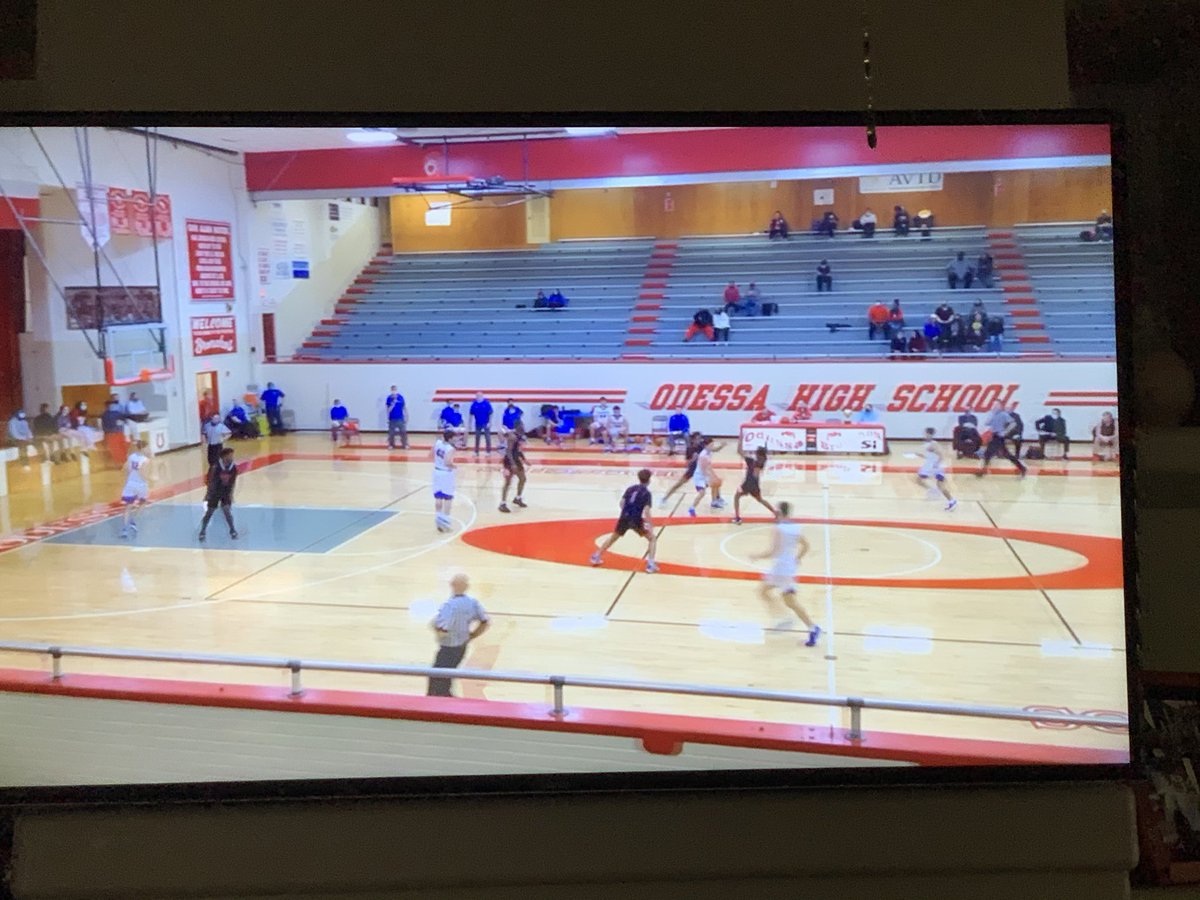 JMadrid_YISD's tweet image. Got home in time to see @BlazerNationAHS basketball team win their game! Great job! 🇺🇸🏀#smartcast @godofvictory1