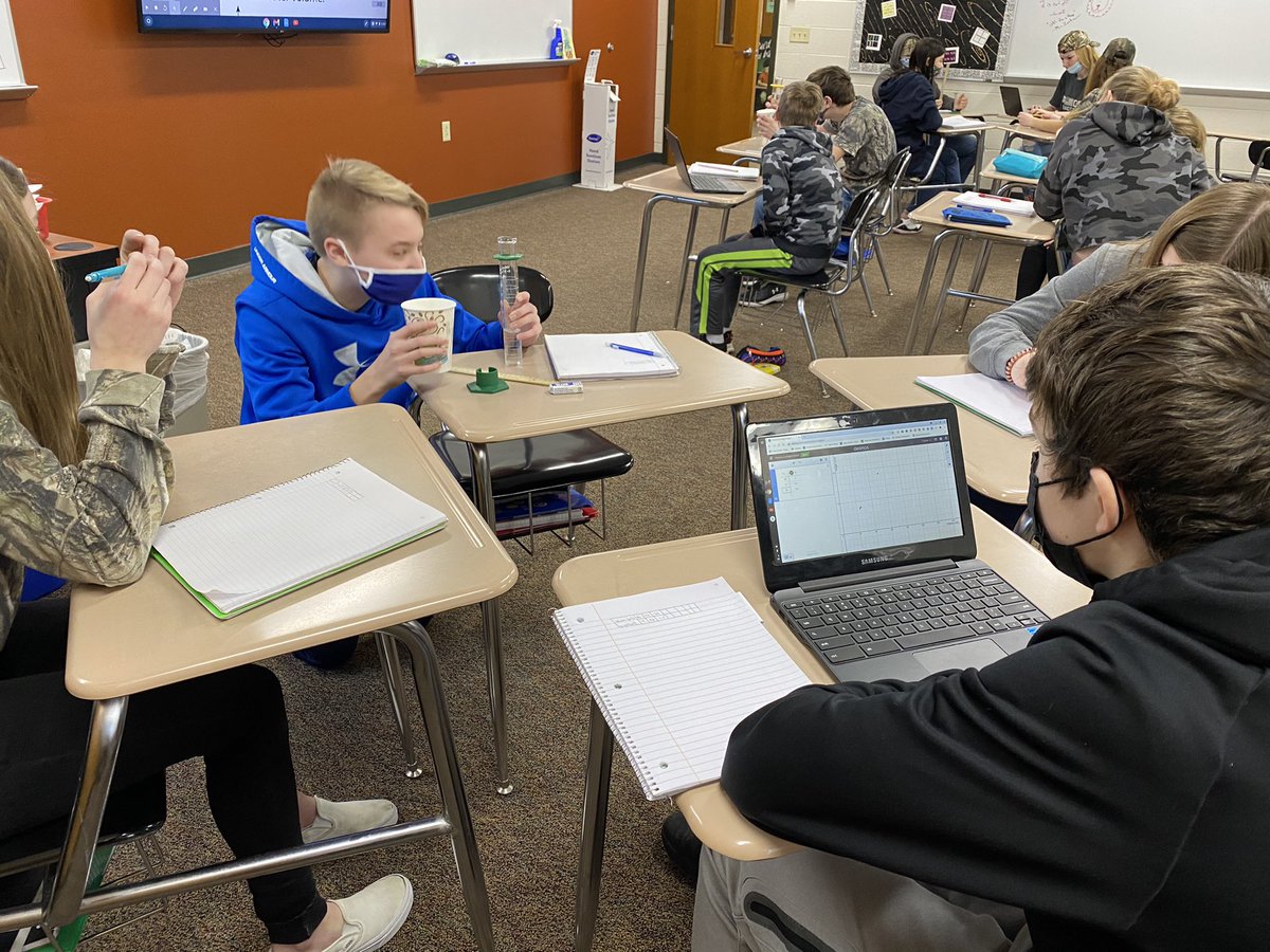 mzastrow1's tweet image. Is height a function of volume? Does the size of the graduated cylinder matter? Students made predictions, collected data, and used @Desmos to help them “see” math in action. #reedsvillesd #makingmathmatter
