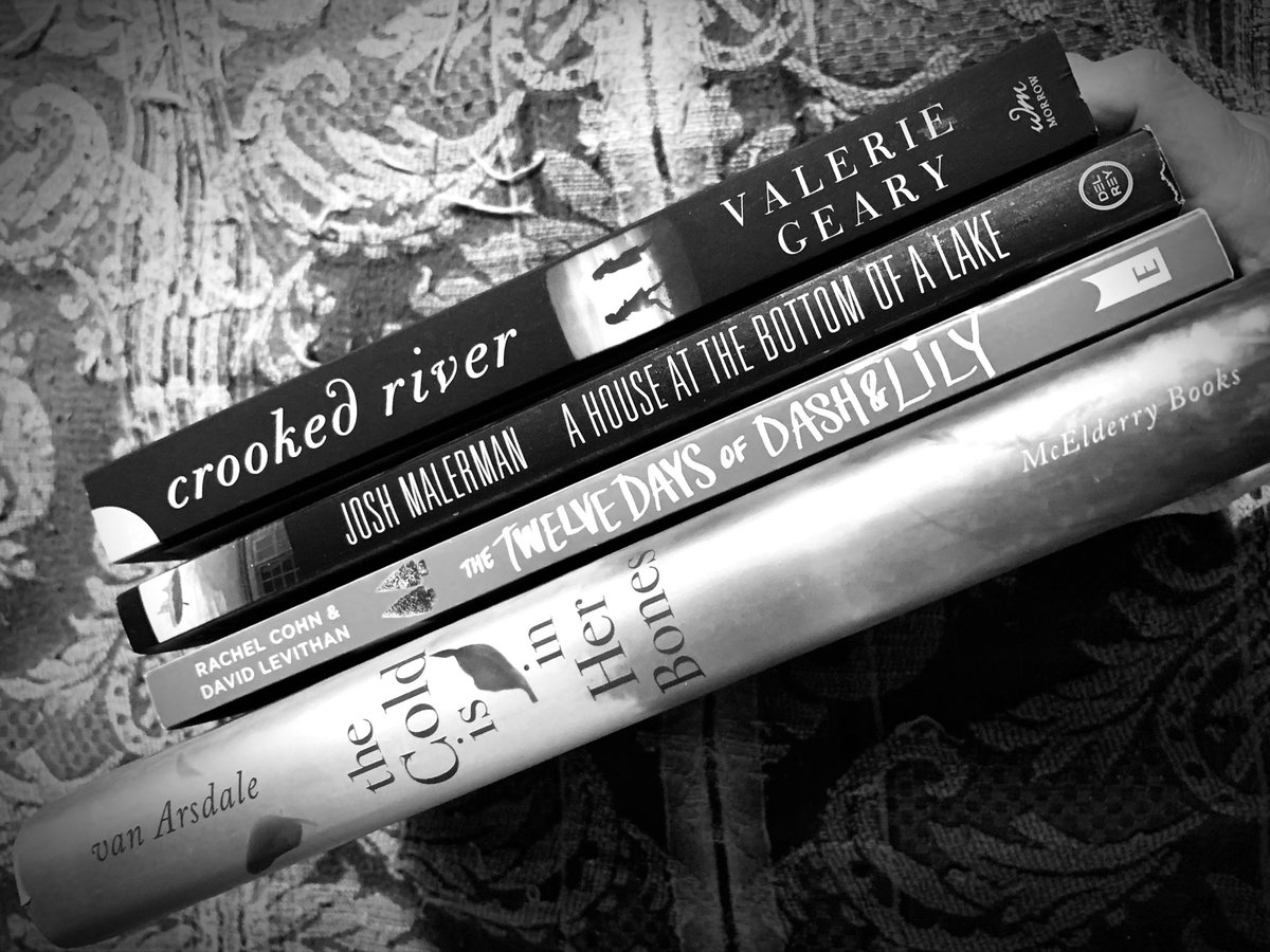 photog_ellis's tweet photo. #bookmail #inlovewithbooks โค๏ธ@JoshMalerman https://t.co/DPeA9R8tlM