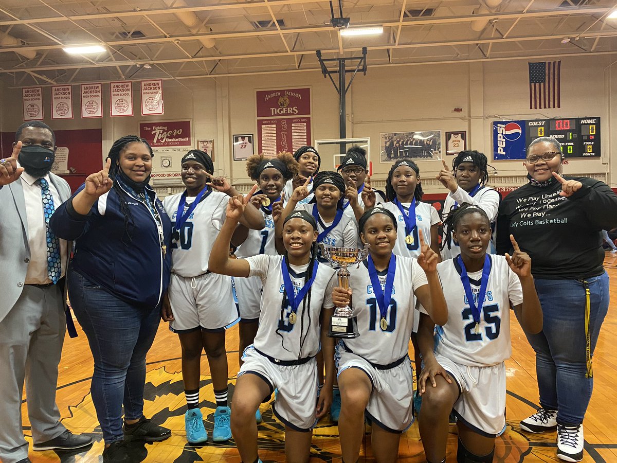 39-32 Final! Ribault defeats Fletcher to be crowned Girls Basketball Duval County Middle School Champions!
