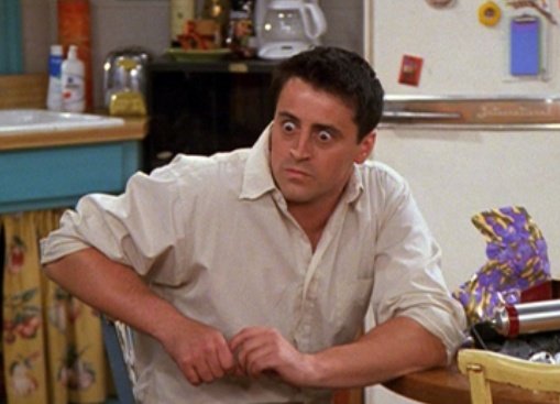 tá mas todo mundo concorda que um dos melhores plot twist de friends foi descobrir que o ross era o pai do bebê da rachel através de um suéter, né?