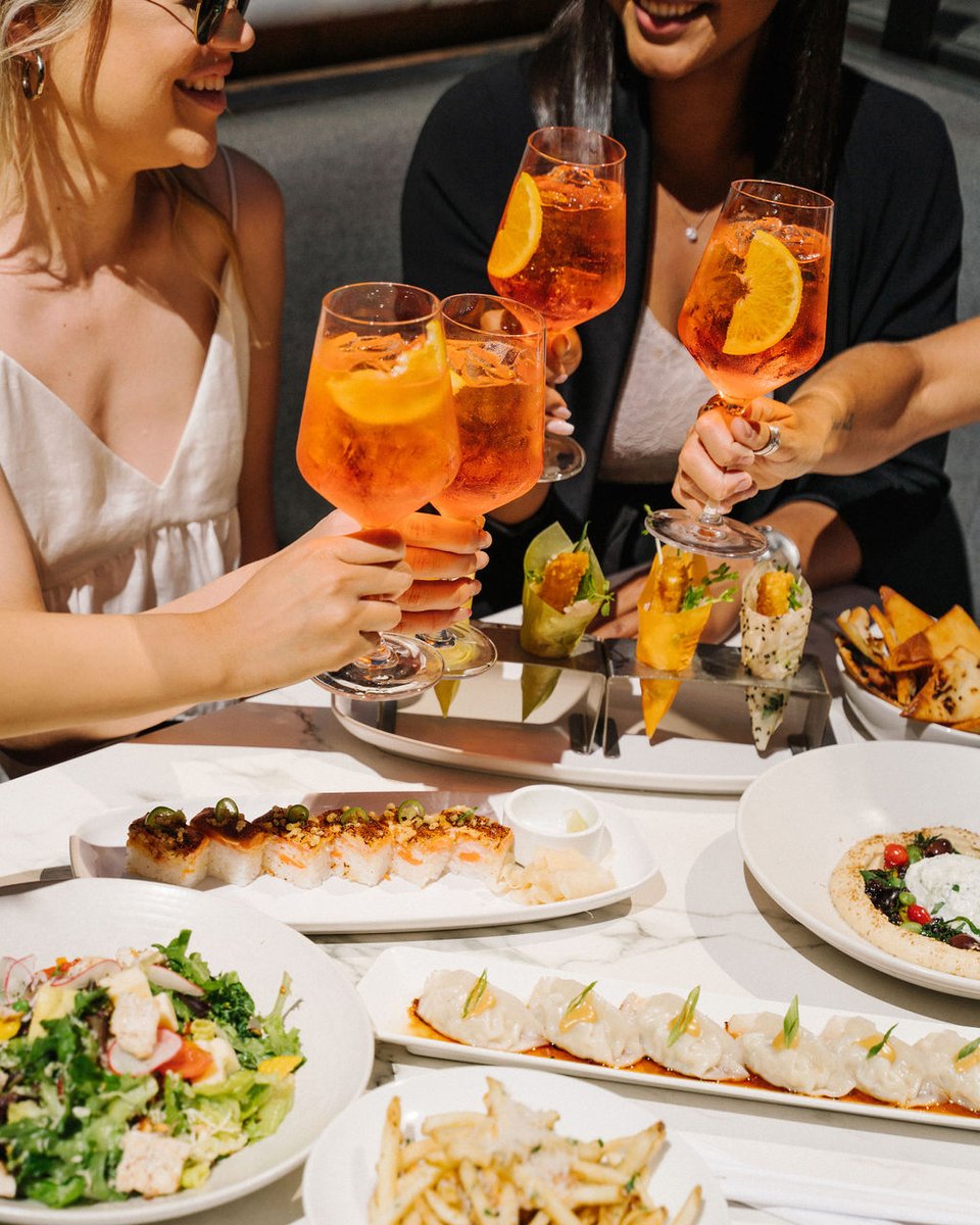 JOEYRestaurants's tweet photo. A little throwback to a sunny patio day in Vancouver and a reminder to ourselves that spritz weather is ALMOST here!
#JOEYRestaurants #tbt #patioweather #throwbackthursday #spritz https://t.co/OxDbrsA5oj