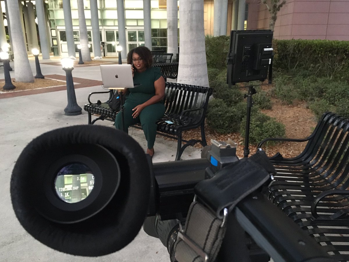 KaranDeardorff's tweet image. When you’re challenged to “provide your creative wisdom” you move the bar higher up! #ZoomInterview #challengeaccepted