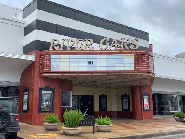 BillBishopKHOU's tweet photo. The president of Landmark Theatres says the future of the River Oaks Theater, a Houston institution since 1939, is in jeopardy because the lease between Landmark and Weingarten Realty is coming to an end and negotiations have stalled. #khou https://t.co/12suS1BroI