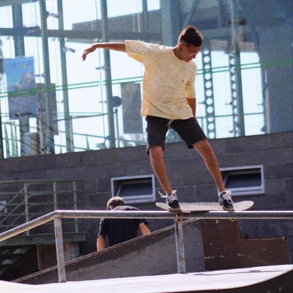 Skate for freedom tweet media
