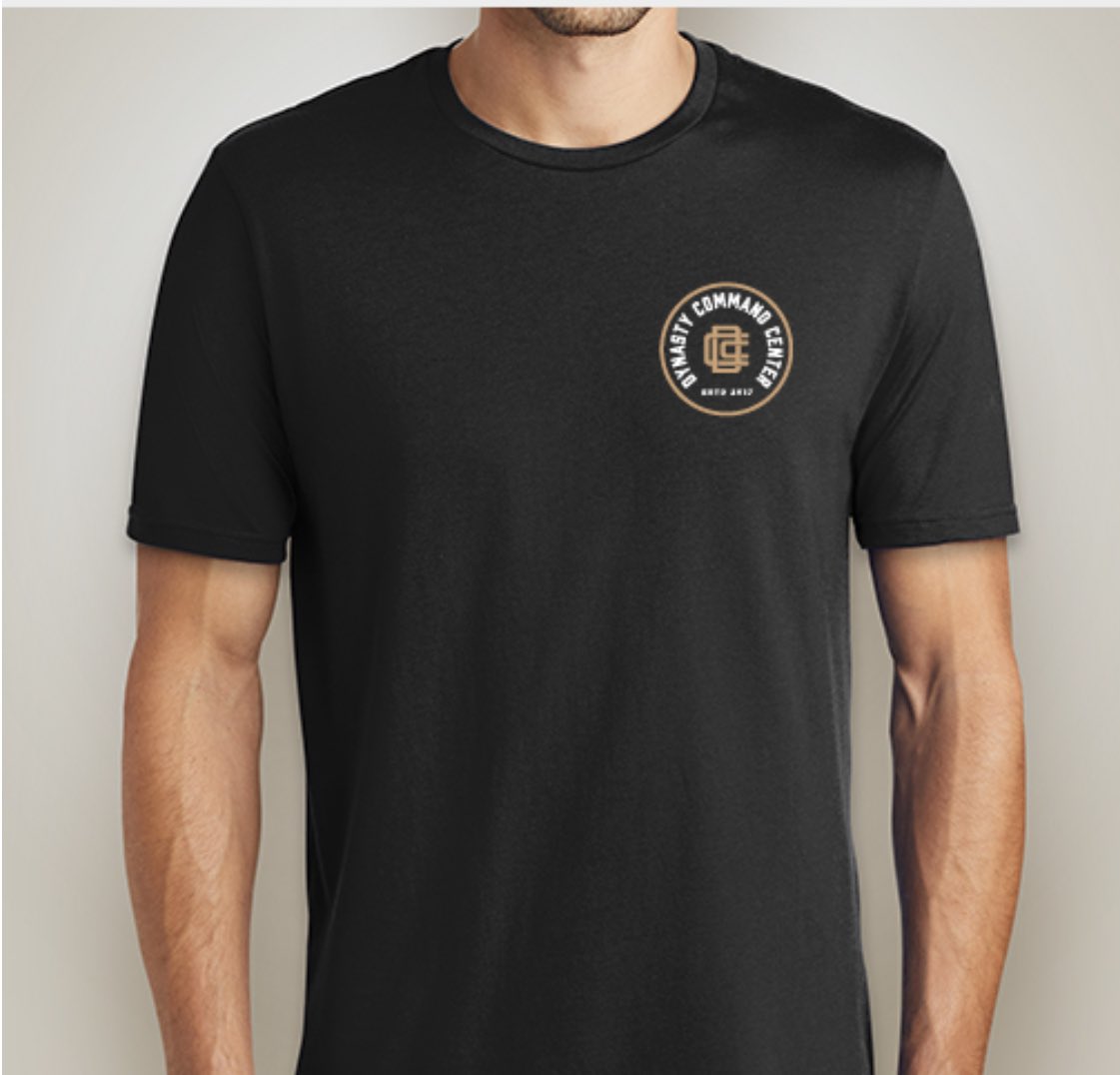 dynastycommand's tweet image. We have some new swag coming in!

@CPatrickNFL is giving away t-shirts to listeners in a drawing at the end of the month — to enter just leave a 5-star ⭐️ review and rating for the pod on Apple Podcasts!

T-shirts will also be available for purchase after the drawing 😎