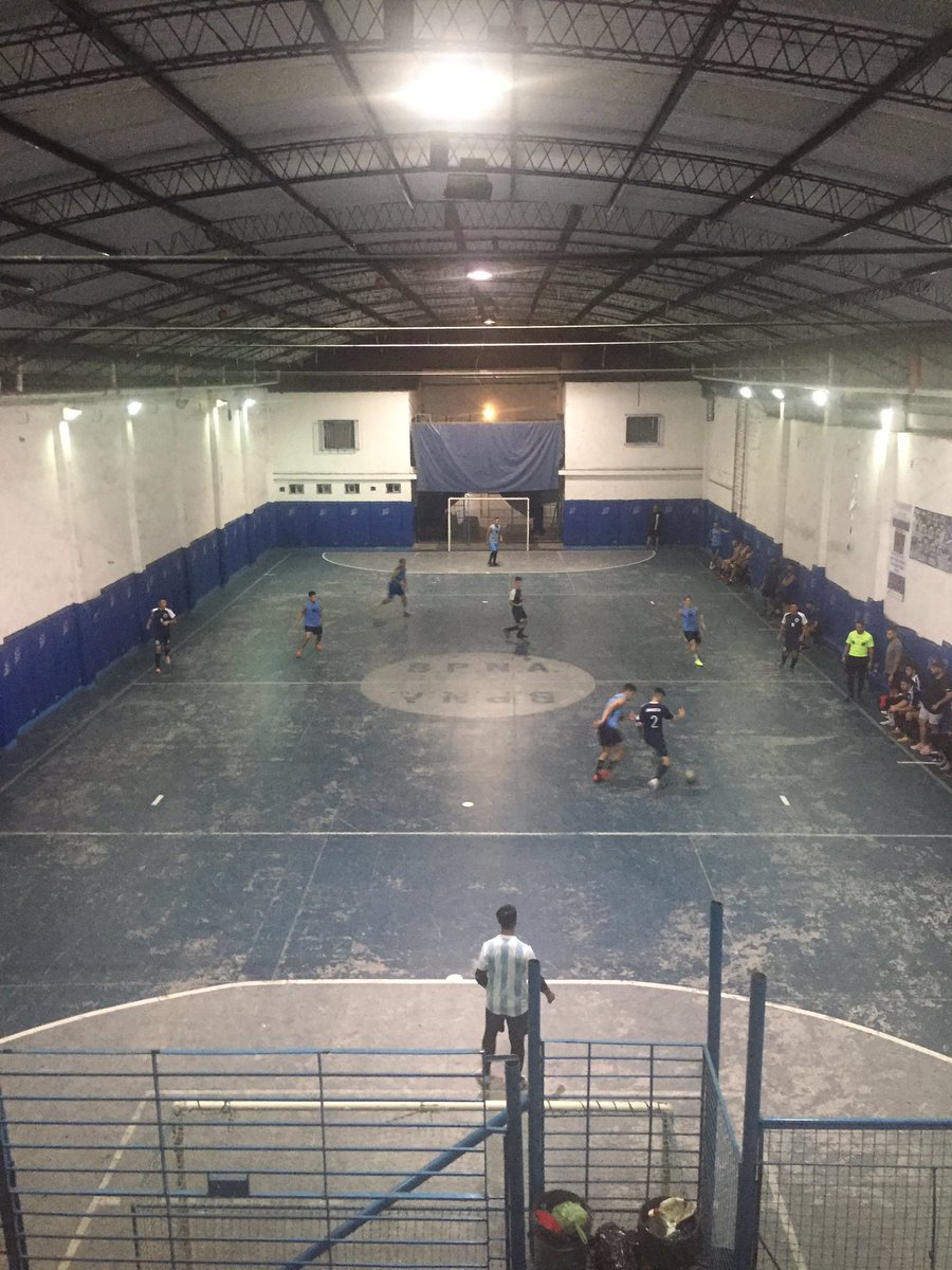 #Futsal Comenzó el segundo encuentro amistoso entre Biblioteca y Wilcoop.