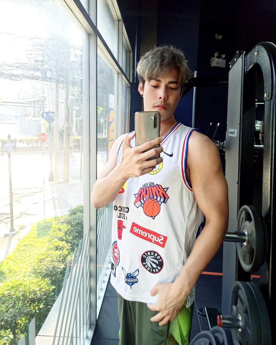 TanthaiR's tweet photo. กลับมาฟิตละนะ https://t.co/QSrFK3OfTL