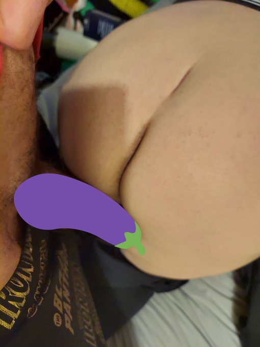 Its always an amazing time with @JeromeIvory01 🥵🥵🤤 check out my OF for the uncensored https://t.co/O<a class="tags" href="/tag/jeromeivory01">@jeromeivory01</a><a href="/tag/onlyfans"class="tags"><span>#onlyfans</span></a>