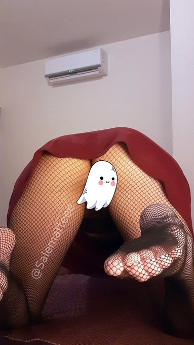 Wanna see more😏? I'd love curious people❤️ https://t.co/HVAmZDMXlZ