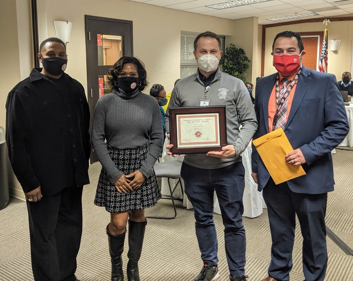 Congratulation to Mr. Lance Varnado, Head Custodian, on receiving the Superintendent’s Above and Beyond Award!