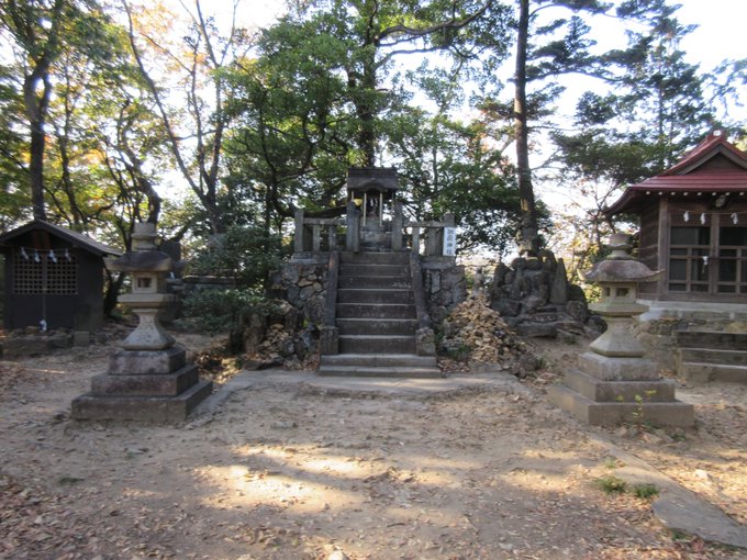 足利の山火事で刀剣乱舞の聖地 御岳神社 が全焼 ハイカーのタバコが原因か まとめダネ 足利の山火事で刀剣乱舞の聖地 御岳神社 が全焼 ハイカーのタバコが原因か まとめダネ