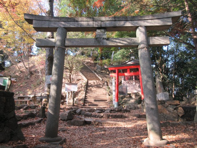 足利の山火事で刀剣乱舞の聖地 御岳神社 が全焼 ハイカーのタバコが原因か まとめダネ 足利の山火事で刀剣乱舞の聖地 御岳神社 が全焼 ハイカーのタバコが原因か まとめダネ