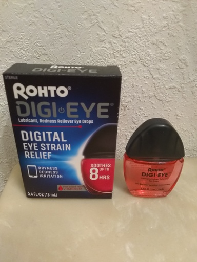 judimacnife's tweet image. Rohto® Digi Eye® is the answer to my digital eye strain! I got my Rohto® Digi Eye® eye drops from my local Walmart. #FightScreenTime #RohtoRelief #ad bit.ly/3sVIwHZ