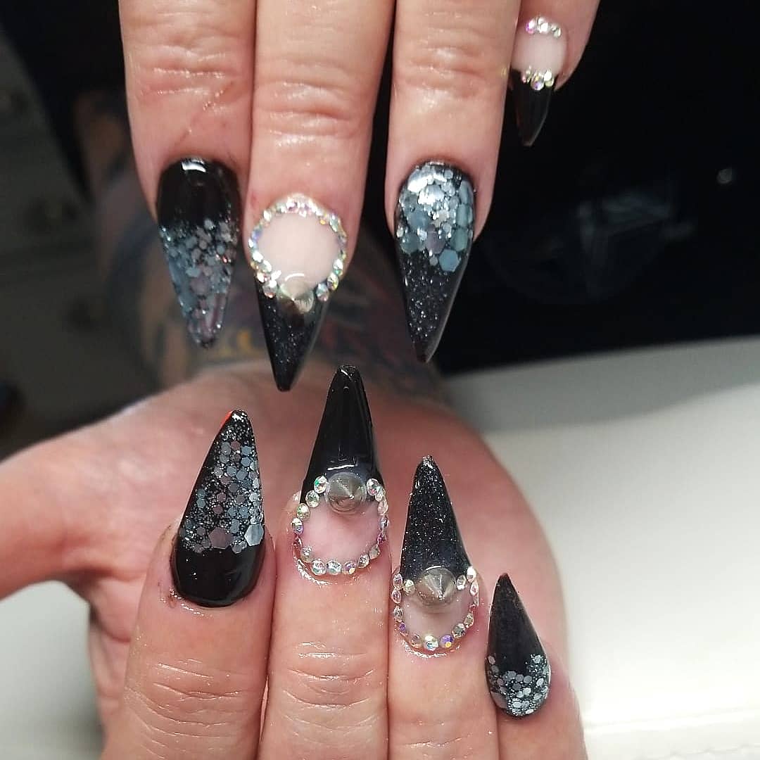 naillicious84's tweet photo. Look at  this  BAD  ASS NAILS!!!
I love  freestyle nails #torontonails #torontonailtech #acrylicnails #naillicious84 #nailedit #nailsinthe6ix #beauty #nailstyles #dreambig #passion #gtanails https://t.co/MEfCancmYq