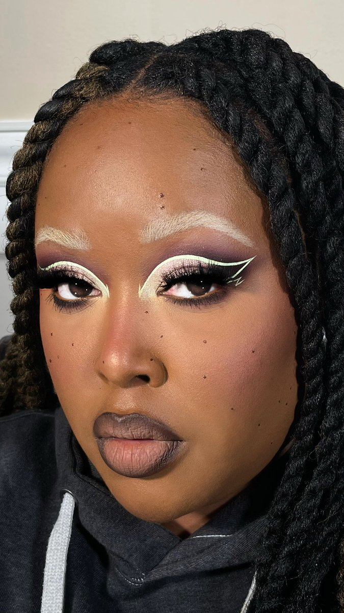 little miss “she never misses!” tweet media