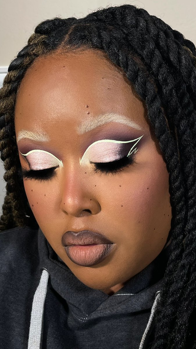 little miss “she never misses!” tweet media