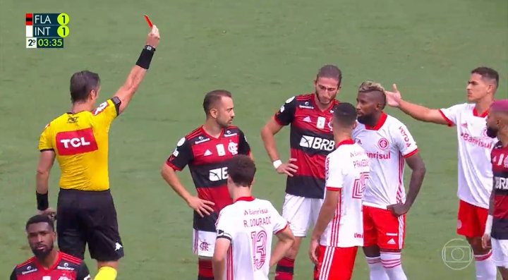 CeboIinhaaa's tweet photo. Qual a Jogada do Título??? https://t.co/DTOPUylXfc