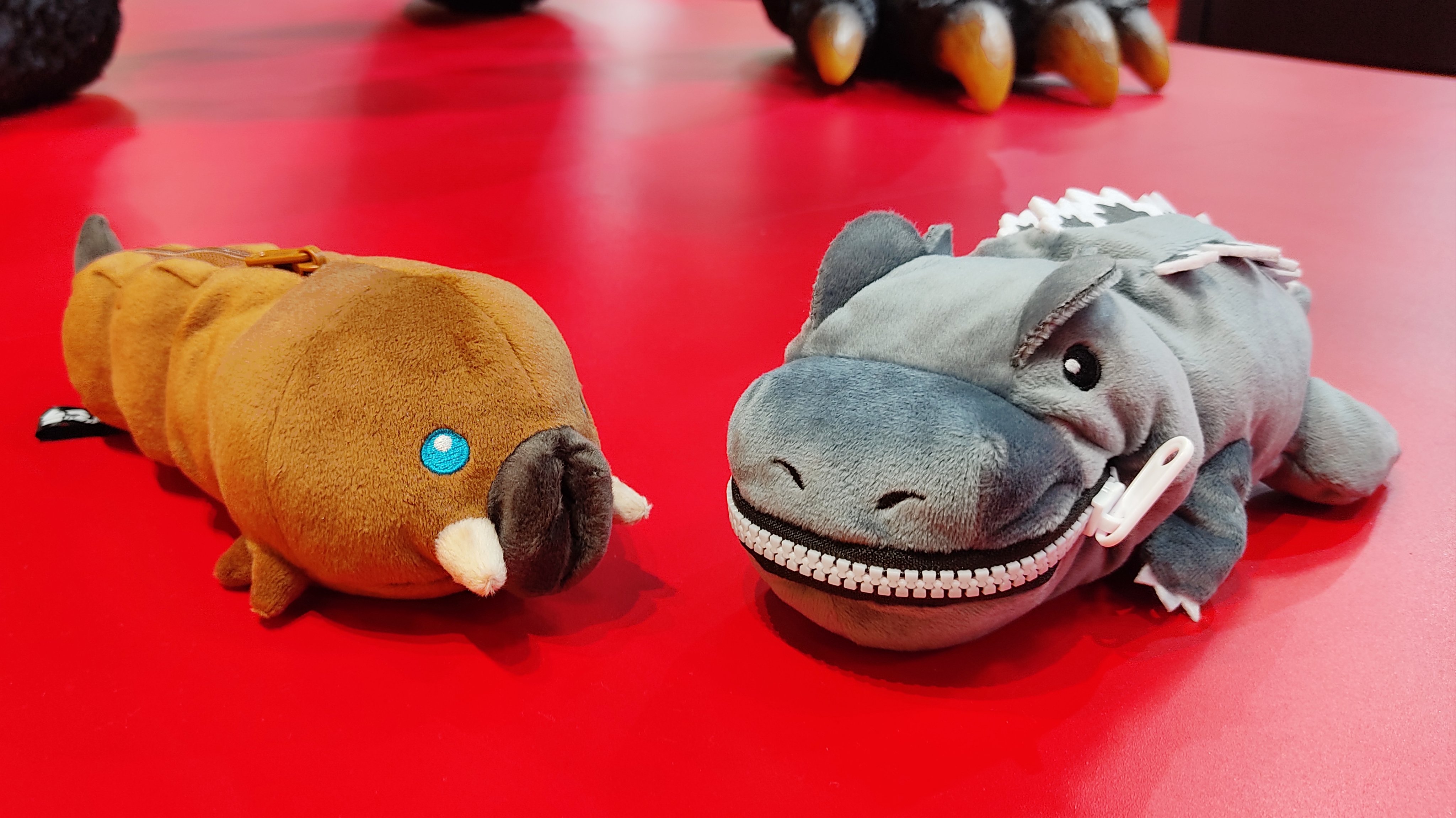 レア品多数　ゴジラ　モスラグッズ　シャープペン　ストラップ　まとめ売り ｼｬｰﾍﾟﾝ G-TOWN ｺﾞｼﾞﾗvsﾓｽﾗ(ゴジラVSモスラ（黒）): 文具／ゴジラ