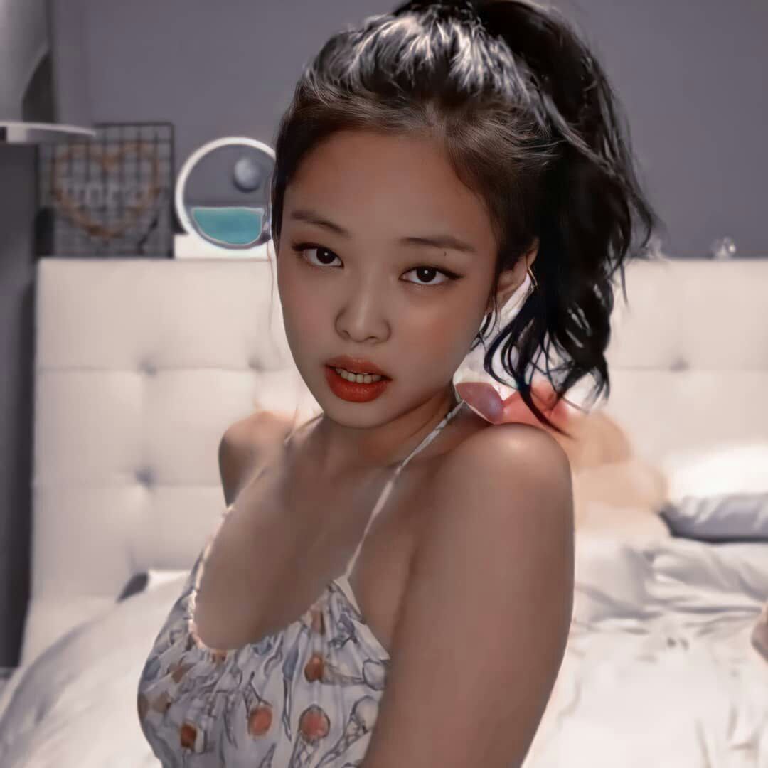 _jendykie's tweet photo. we should protect Jennie
YGE TAKE ACTION
WE LOVE YOU JENNIE
ALWAYS STAY WITH JENNIE
#JENNIE
#ProtectJenniesPrivacy 
#ProtectJenniesPrivacyYGE
@BLACKPINK @ygent_official https://t.co/9fwE9cXlwZ
