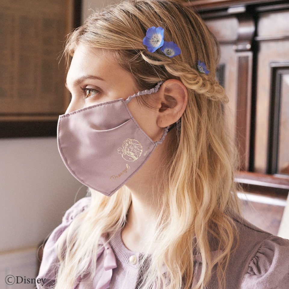 Maison De Fleur 本日2 26 Fri 00よりストライプクラブにて 受注受付開始 受注生産 Disney Princess Frozen Collection 人気のサテンマスクにディズニーキャラクターをワンポイントでプリントしたデザインが登場 T Co Uz05r1bjzp