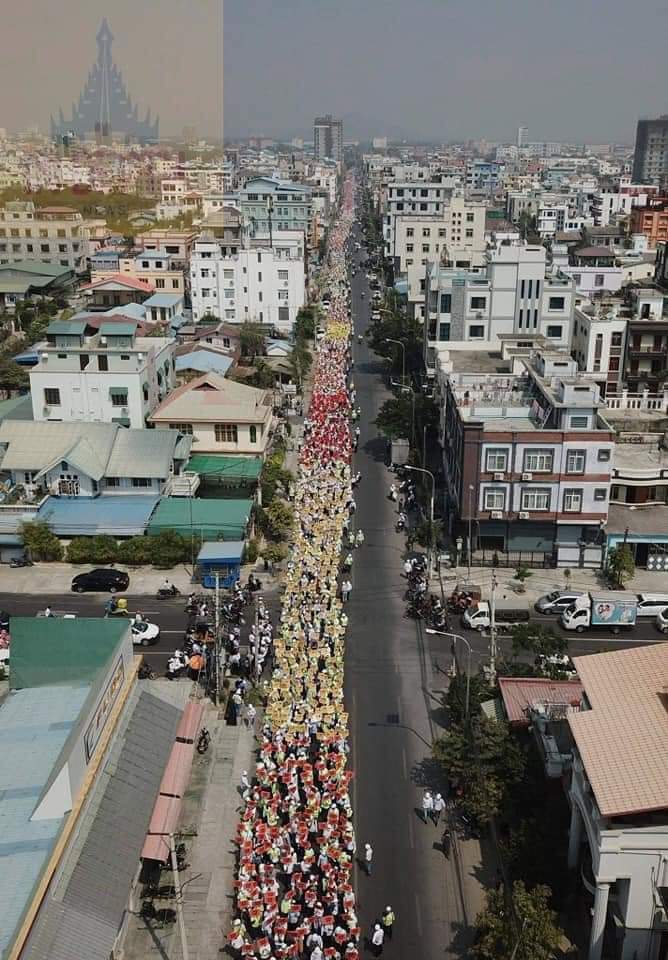 Union Protest of Medical and Engineering Family in Mandalay

So powerful 

JUNTA BRUTALITY
#WhatsHappeningInMyanmar 
#Feb26Coup