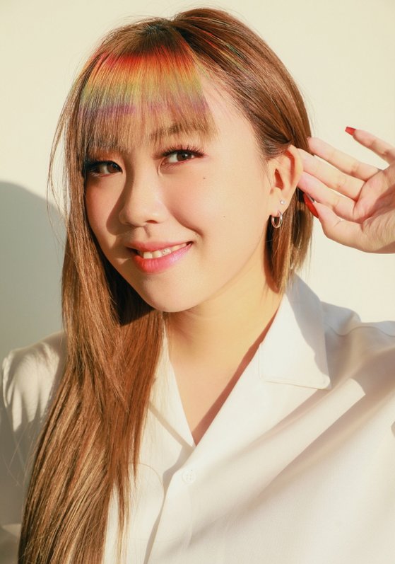 KoreanUpdates's tweet photo. Winner of Mnet #HighSchoolRapper3, #LeeYoungJi, is confirmed to join #YooJaeSuk as MC of new KBS variety show 'Come Back Home'.
The program will start within 1st half of 2021 https://t.co/V41xqu2slK #KoreanUpdates RZ https://t.co/3Q0jbCwF99
