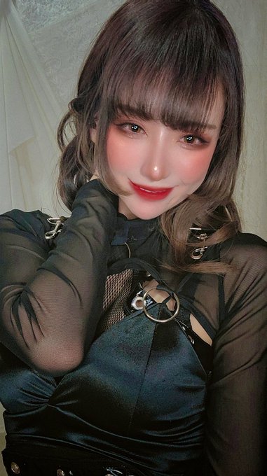 コスプレイヤーしろさきのTwitter画像35
