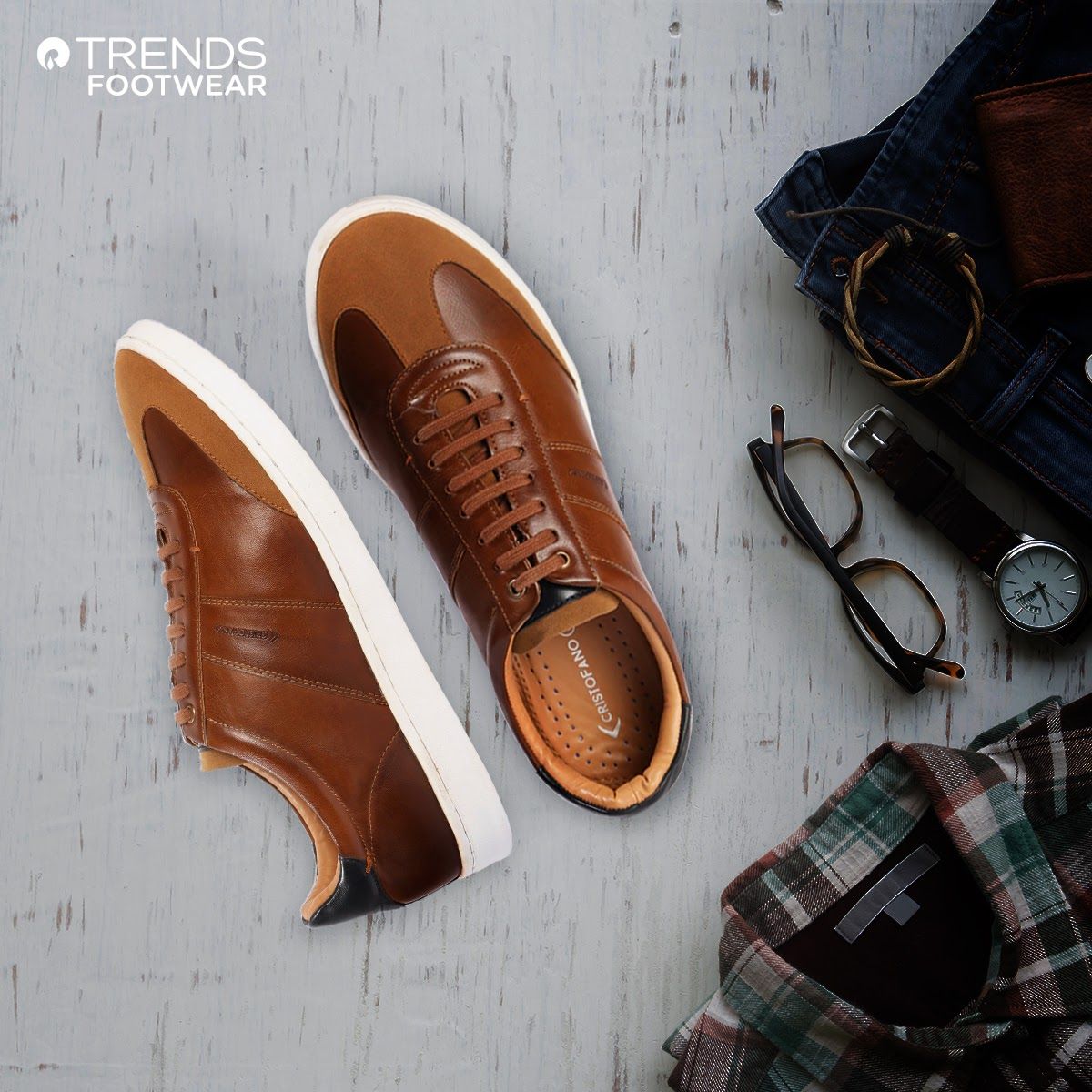 Trends_Footwear's tweet image. The weekend is finally here! Stay trendy and get ready to slay this weekend with these Tan Christofano Casual Shoes. 

Comment below what your #weekendootd is? 

#Trendy #TrendsFootwear #StyledByTrendsFootwear