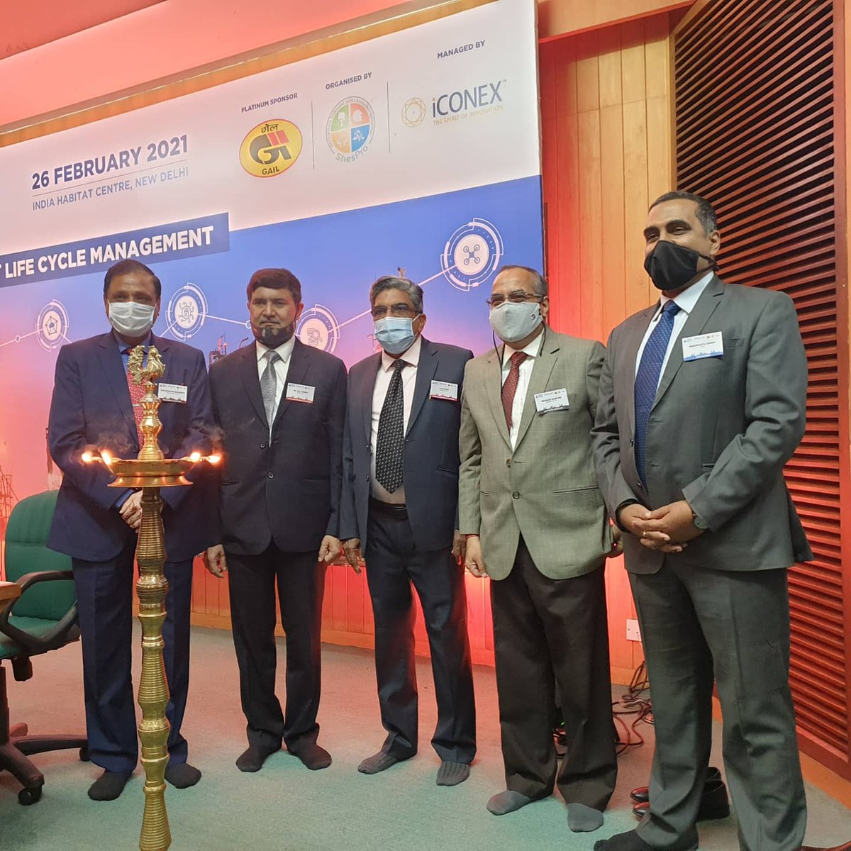 fdtec_'s tweet photo. #FDTEC2021 #InauguralCeremony 
#global #downstream #technology #conference #fdtec #FDTECIndia #oilandgas #internationalconference #petroleum #oilandgasindustry #decisionmaker #petrochemical #refinery #production #digitalassetmanagement #blockchain #cybersecurity #iot #digitaltwin https://t.co/fNzhXUX6EG