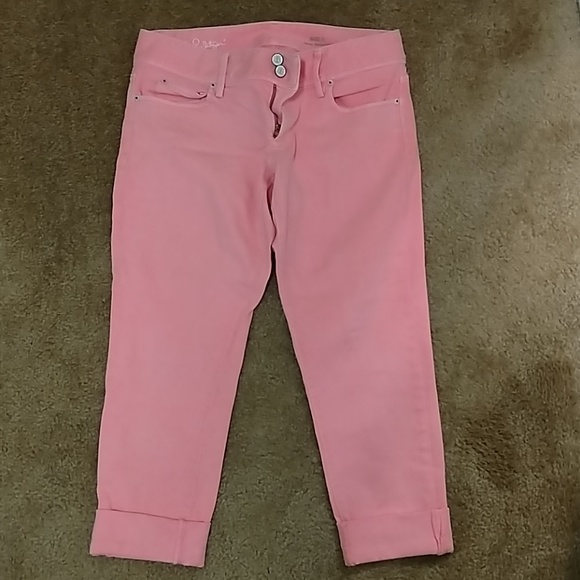 itsmejesswhite's tweet photo. So good I had to share! Check out all the items I'm loving on @Poshmarkapp #poshmark #fashion #style #shopmycloset #pinkvictoriassecret #lillypulitzer #truereligion: https://t.co/g3OD2RGOzw https://t.co/j1BhRWPPTJ
