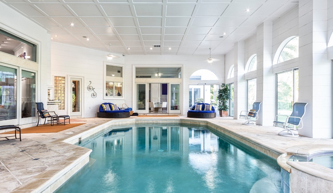 suemassari's tweet photo. 5 Benefits of Having an Indoor Swimming Pool https://t.co/SaNEXUWHSs https://t.co/QMMk3OjD28