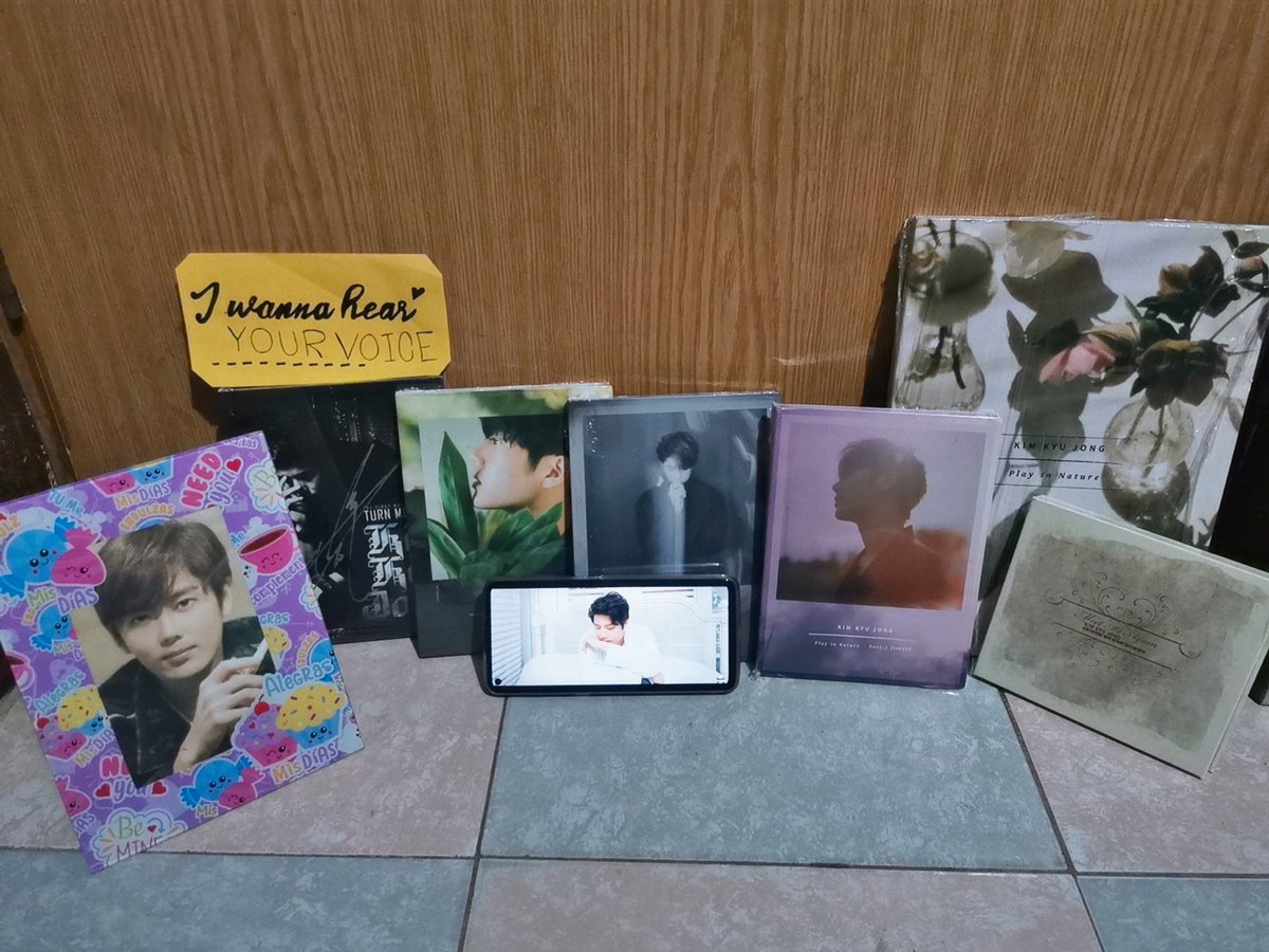 walkersamy's tweet photo. " I WANNA HEAR YOUR VOICE" FANPROJECT 💚✨ #KimKyuJong 
#니목소리가듣고싶어 #김규종 

@jdream_kyuzone I wanna hear your voice forever 💖 https://t.co/D7dFSE3j1q