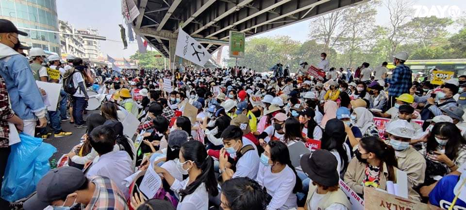 Save Myanmar 🇲🇲's tweet - "Today Hledan Movement of Yangon protesting the Military Coup ...