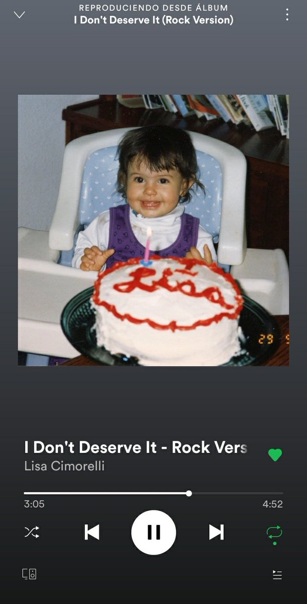 _sunflxwervol6's tweet photo. AHSBAKAKAKS NO CHOICE BUT TO STAN @LisaCim https://t.co/6NX0hXS75X