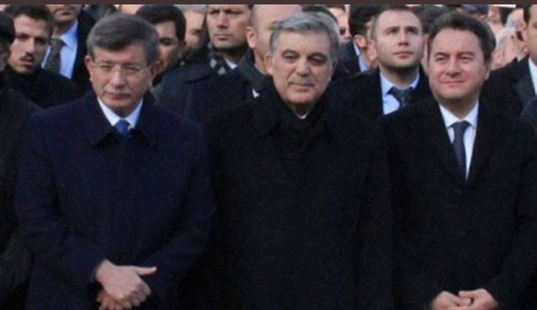 Hz yusuf un kardeşleri ile senin kardeşlerim dediğin bu resimdekilerin hiç bir farkı yok 
#İyikiDoğdunMilletinAdamı 
Bunlara rağmen bir erbakanci olarak rabbim liderlik bayrağını liderimiz @ErbakanFatih e nasip edene kadar rabbim yar ve yardımcın olsun
<a href="/RTErdogan/">Recep Tayyip Erdoğan</a>