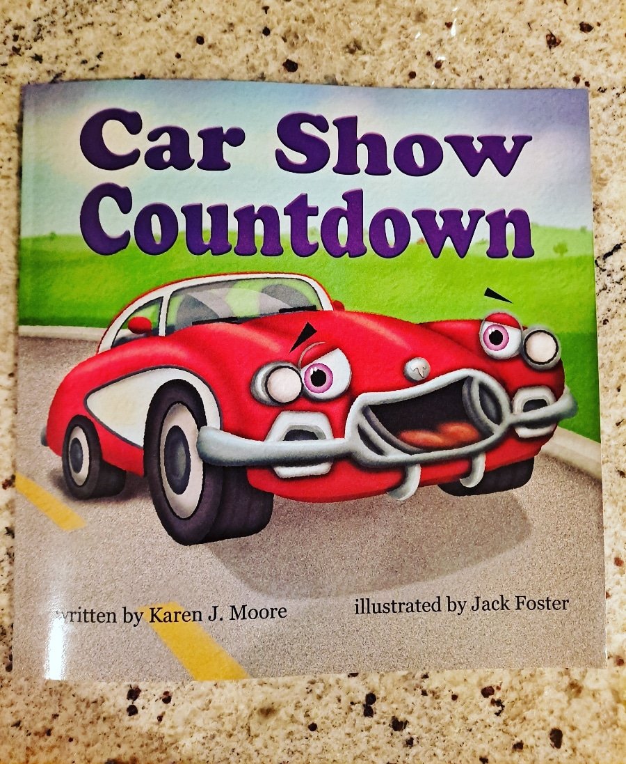 KCmonkeybug's tweet photo. Shirley Espada-Richey, thank you for sharing your photo of CAR SHOW COUNTDOWN. It's fun to see it out in the world.
#jackfoster #halopublishing #kidlit #picturebooks https://t.co/Sl2ec2Cvtl