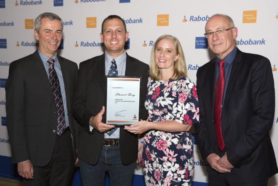 Nominations are now open for the Rabobank Young Beef Ambassador Award, an initiative supported by <a href="/BeefAustralia/">Beef Australia</a> aimed at recognising young, forward thinking and high-achieving beef producers, aged between 21 and 35 years old. Nominate here: rabobankaunz.eventsair.com/beef-2021/yban… #BeefAustralia