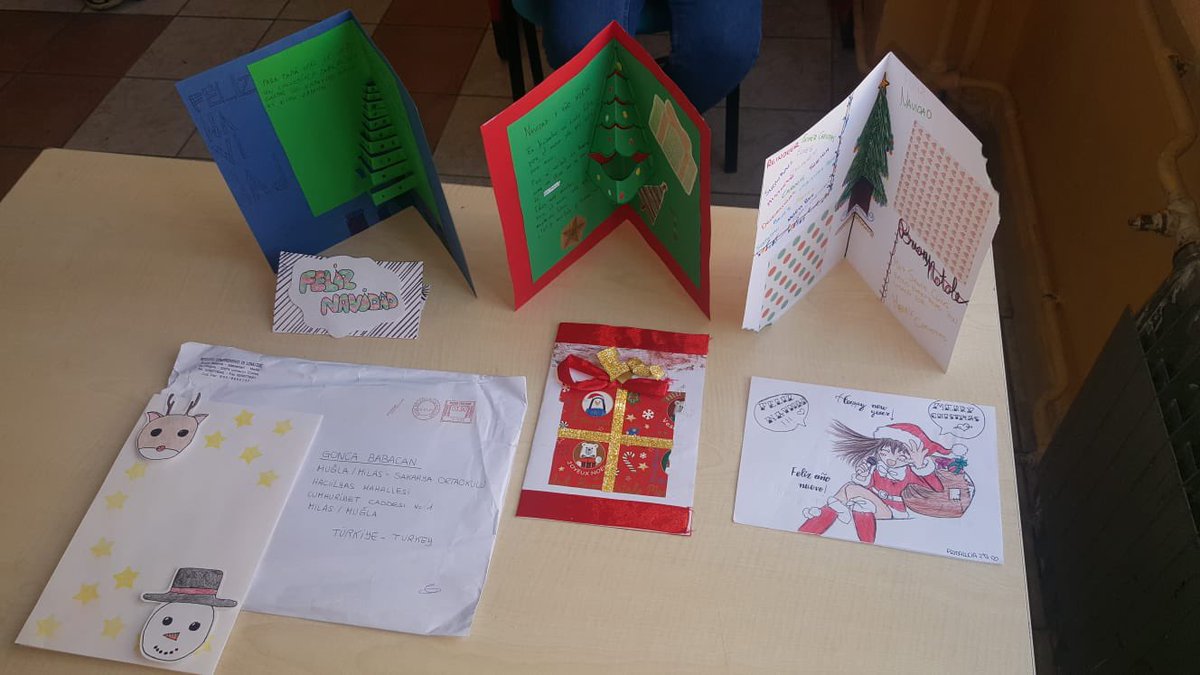MilasSakarya's tweet photo. Portekiz ve Italya dan kartpostallarımız geldi @MilasSakarya @isabal80 @etwinningmugla @pervin_tore @tretwinning @GONCABABACAN2 @MilasMEm https://t.co/IgMna3AyZ1