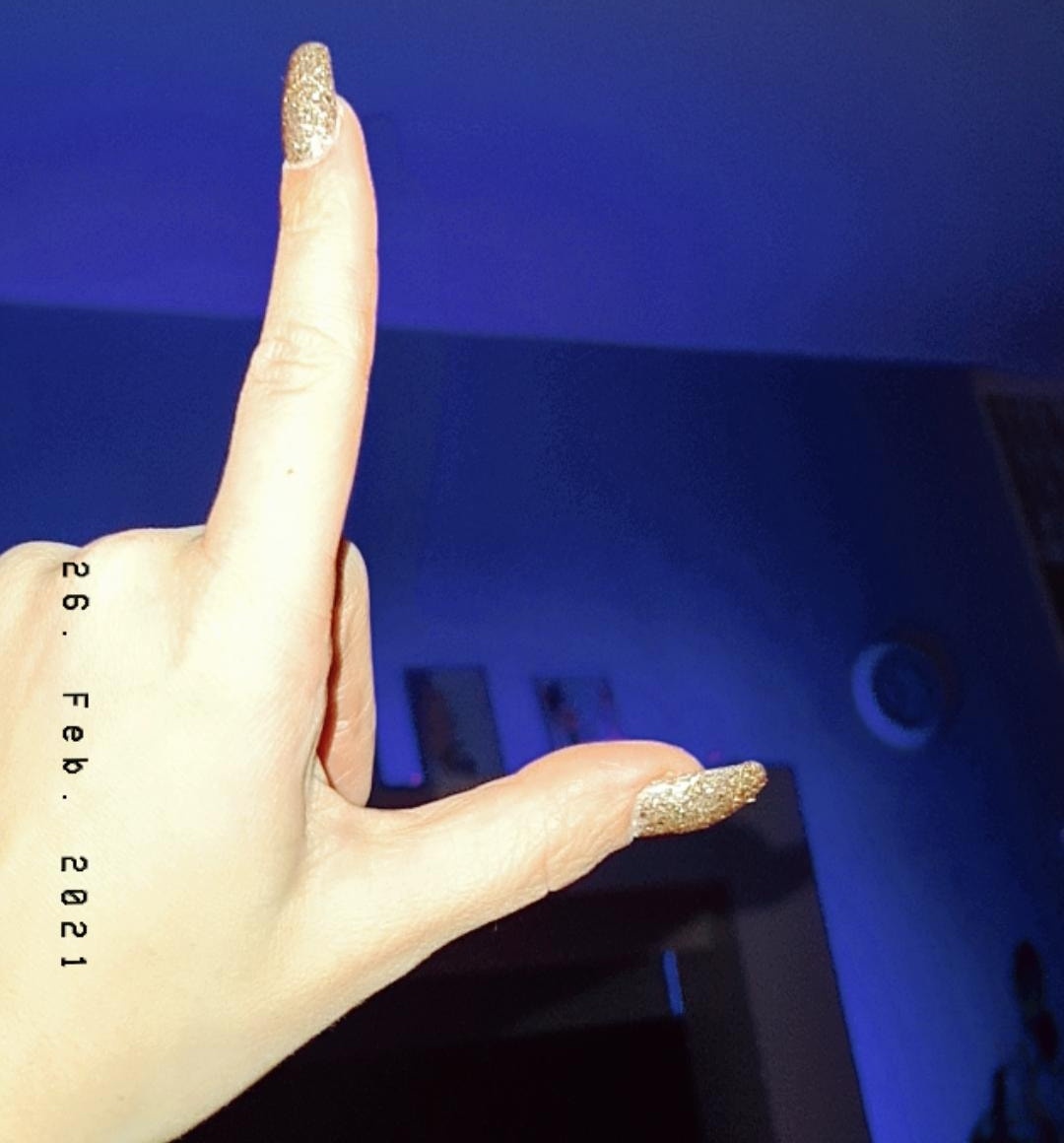 missladymaloua's tweet photo. Guten Morgen ihr Lappen 💵😈👑
#Femdon #Geldsklave #FinDom #RT4doms #Geldherrin #Zahlschwein #Misstress #Moneymistress #Moneypig #sklaven https://t.co/QP2jn2JIHS
