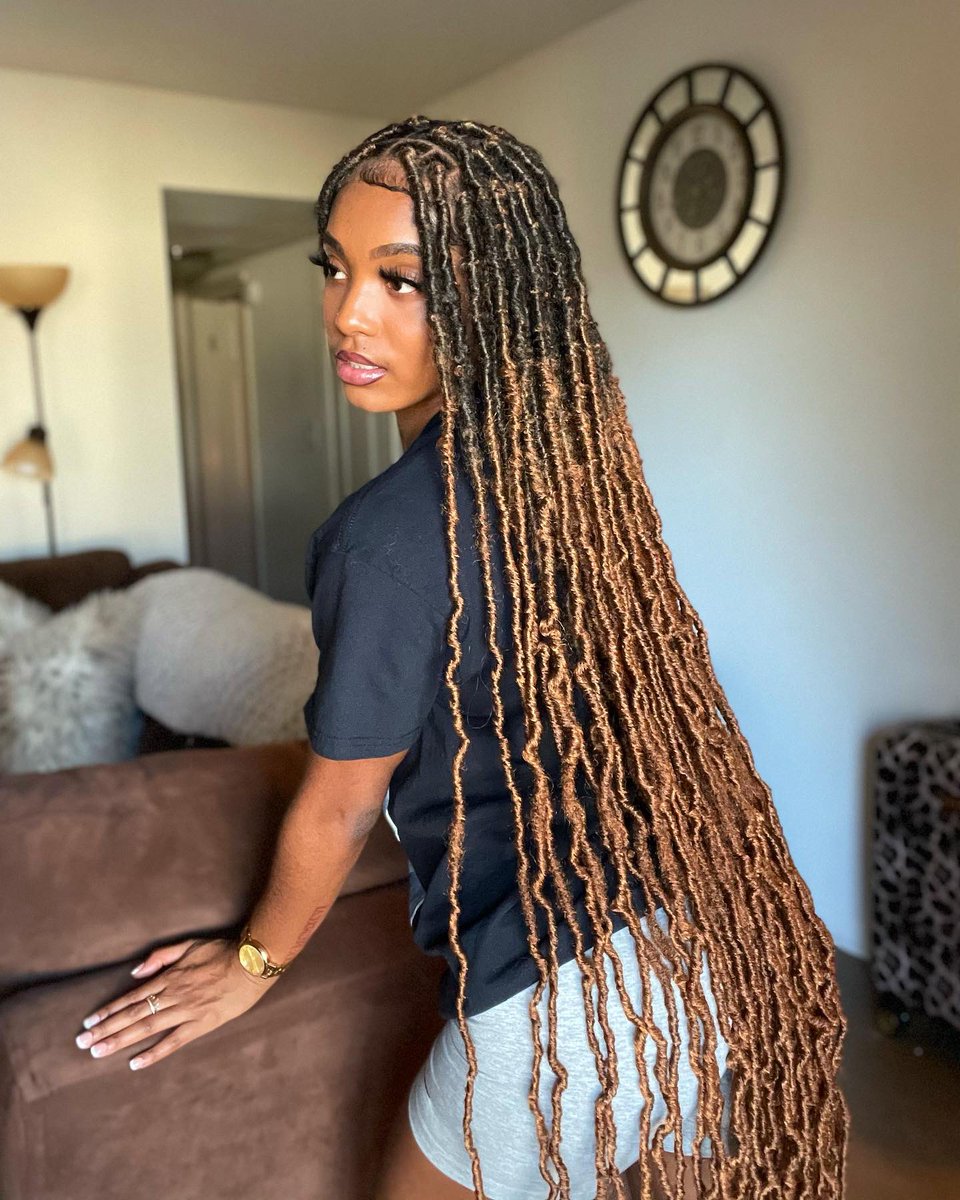 aysiazhane's tweet photo. 36” Soft Locs Did It All By Myself 💋
Natural Hairstylist @GlittersOnly https://t.co/7tpuDTZC3F