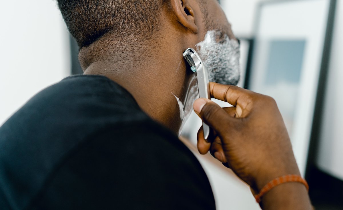 Manmeister4's tweet photo. HOW TO PREVENT RAZOR BURN

https://t.co/2bdlabvdcS

#razorcuts #shaving #smoothshave #beard #grooming #men #manmeister #mensgrooming #lookinggood https://t.co/DbBw8pyQC2