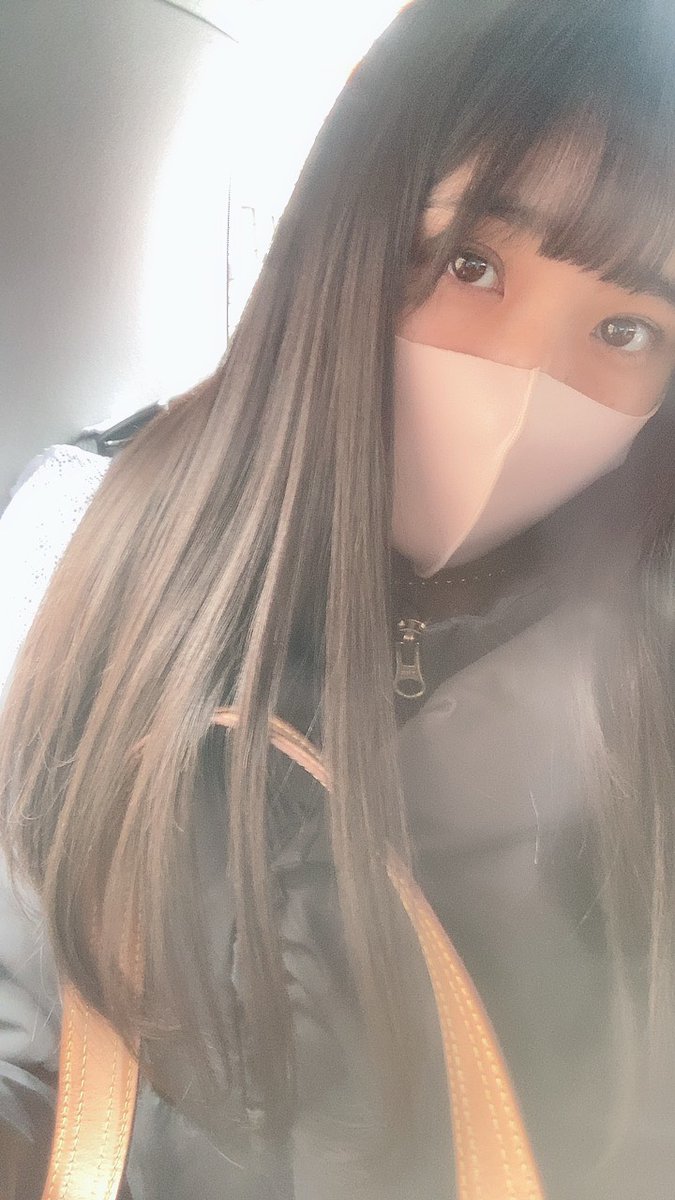 omigawa_chiaki's tweet photo. 見てみて✧*｡

Lewin寺増さんのお陰で髪の毛が復活しました(*бωб*)❤︎.*

サラサラつやつやで嬉しい!!!!
いつもありがとうございます!!!! https://t.co/VTokFx4WXQ