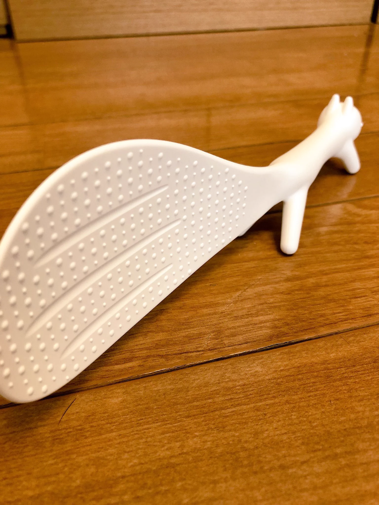 便利なシャモジをフランスにて発見？オシャレで可愛いデザイン！