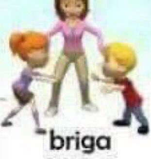 cloudvibes2's tweet image. Os fãs quando o assunto é melhor casal / os fãs na hora de falar mal do roberto