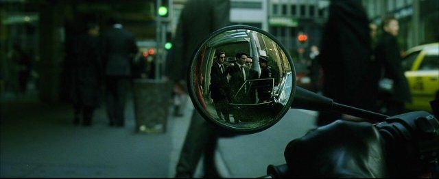 THE MATRIX (1999)

Cinematography by Bill Pope
Directed by The Wachowskis
Explore more beautiful shots from this film: ops.fyi/MatrixShots