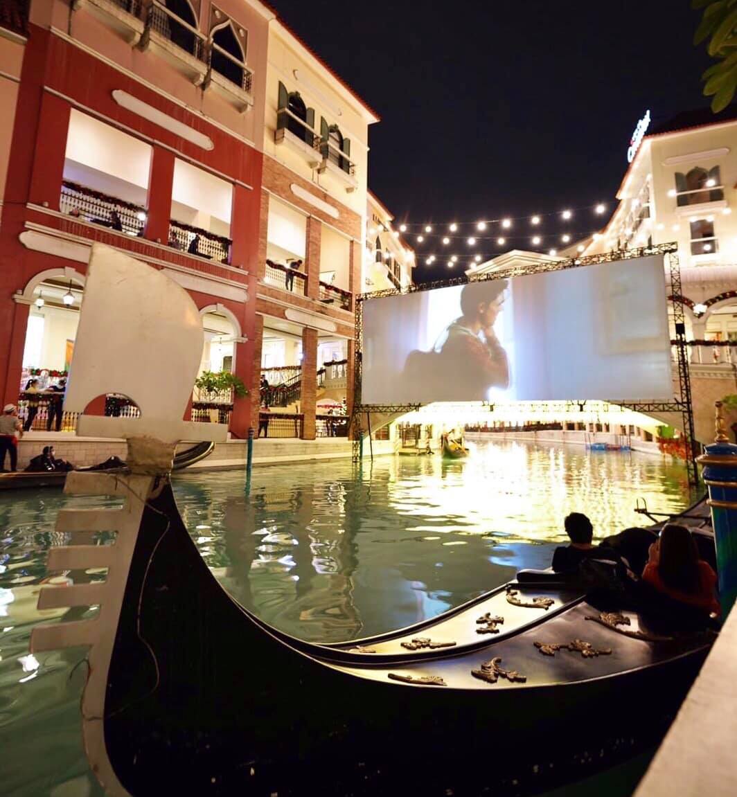 MegaworldMalls's tweet photo. #NowIsAGoodTime to try a new movie-watching experience at the country's first ever float-in cinema! Book your tickets now at https://t.co/7VD3uTiRAj.
π Venice Grand Canal https://t.co/u2eyhv0R4z